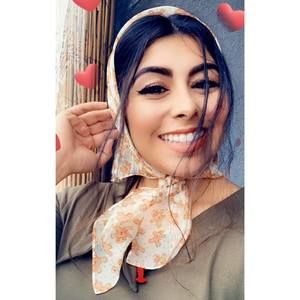 Meet your Posher, Tobi